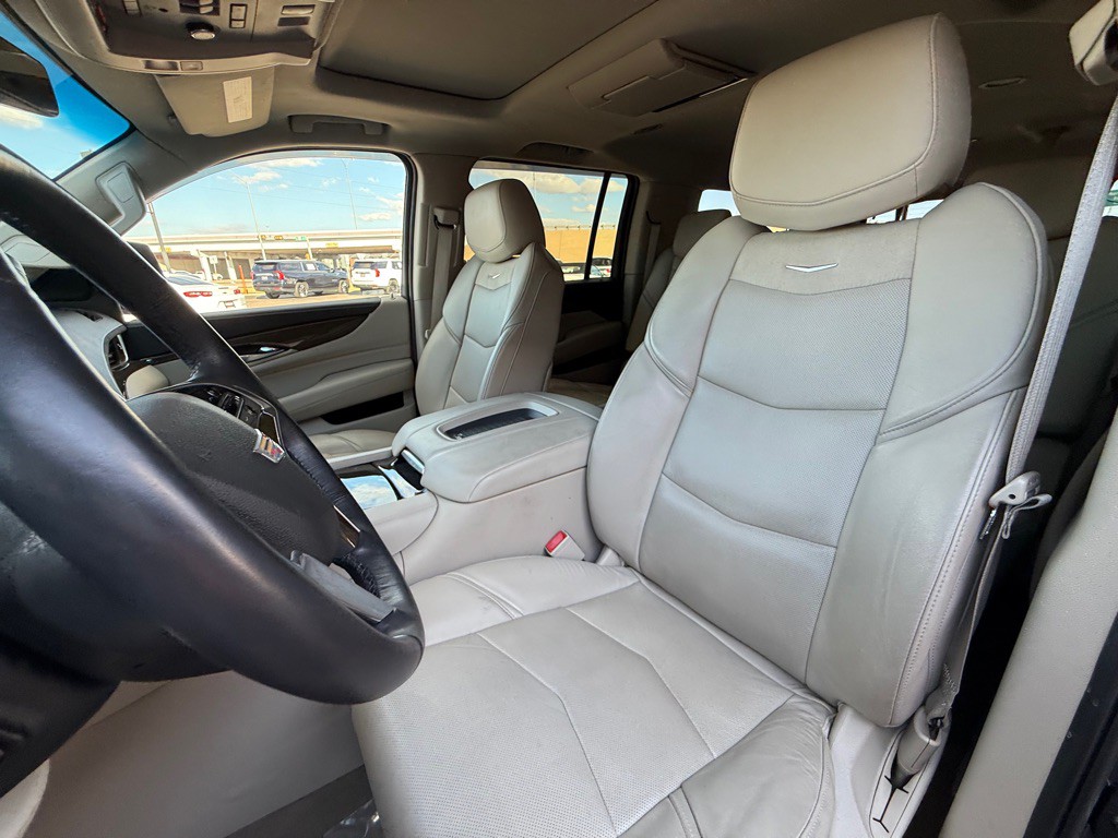 2019 Cadillac Escalade Image 7