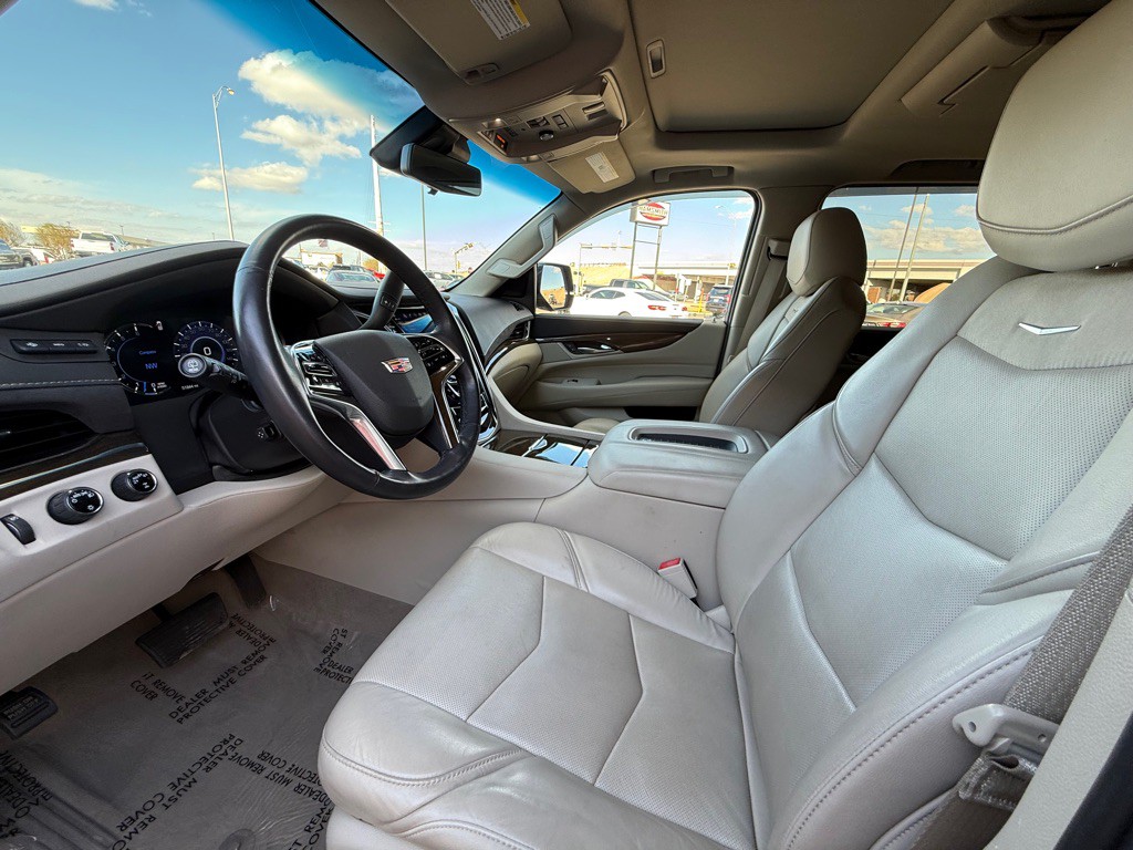 2019 Cadillac Escalade Image 9