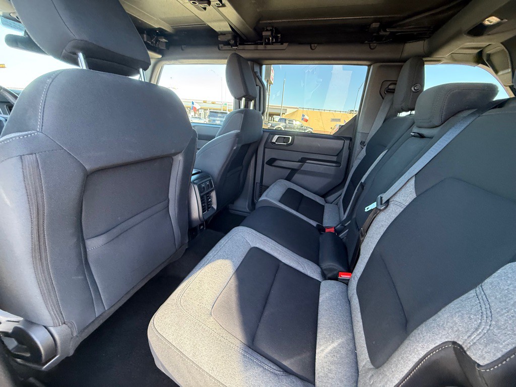 2025 Ford Bronco Image 8