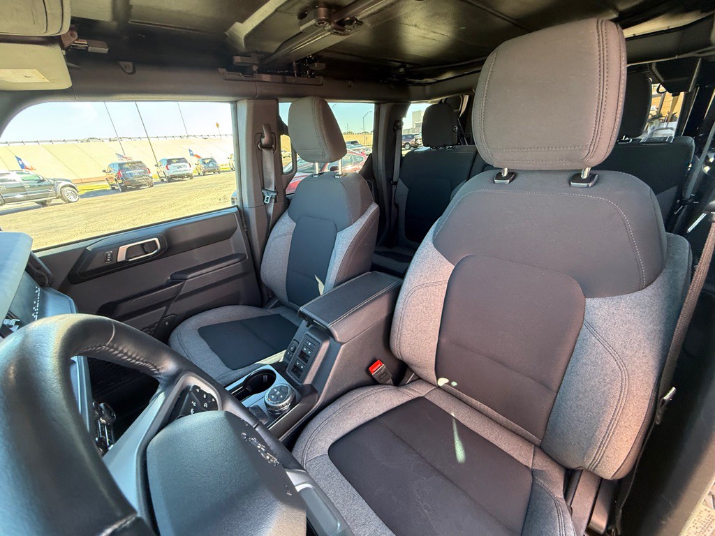 2025 Ford Bronco Image 9