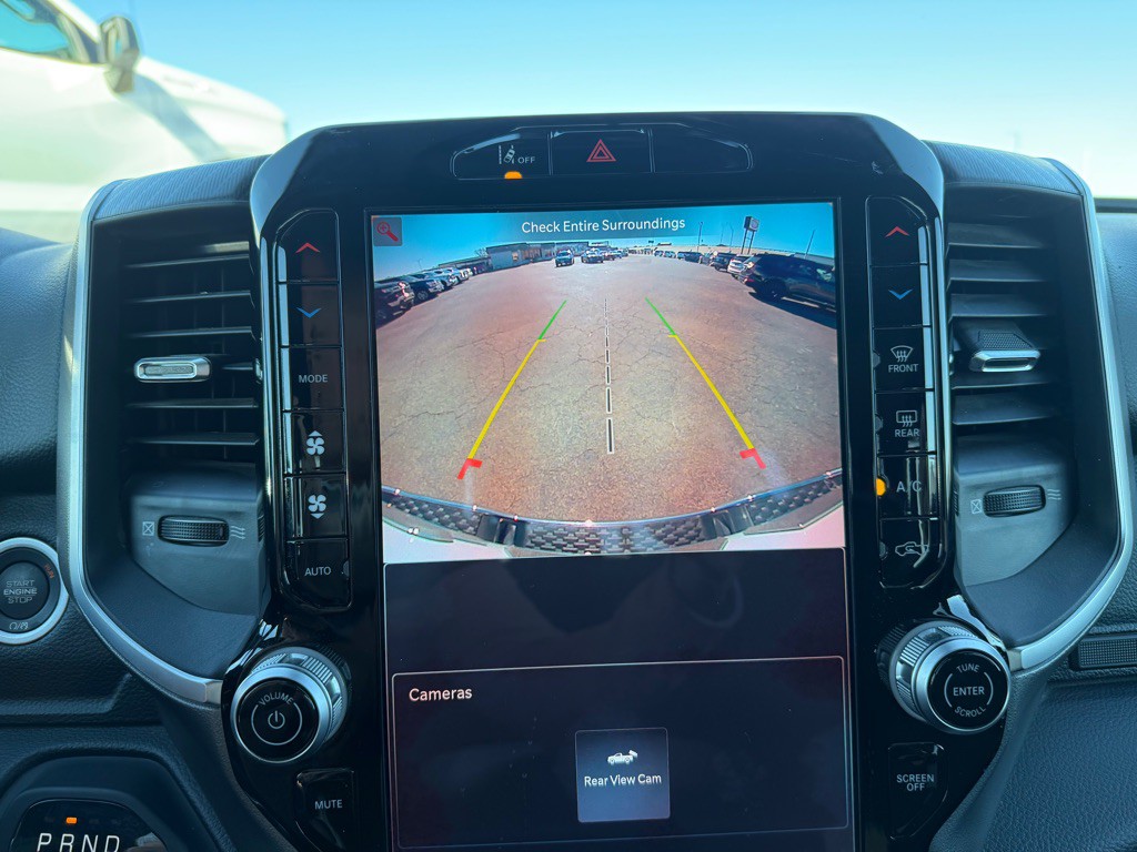 2025 RAM 1500 Image 18