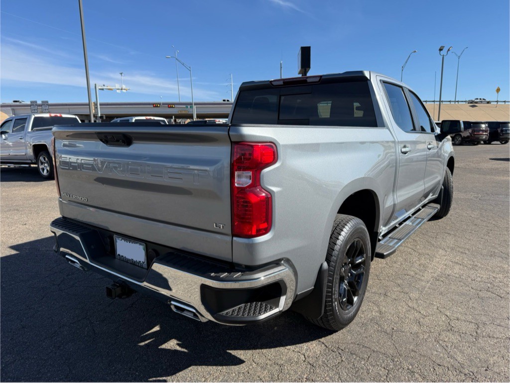 2023 Chevrolet Silverado 1500 Image 6