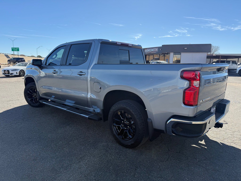 2023 Chevrolet Silverado 1500 Image 9