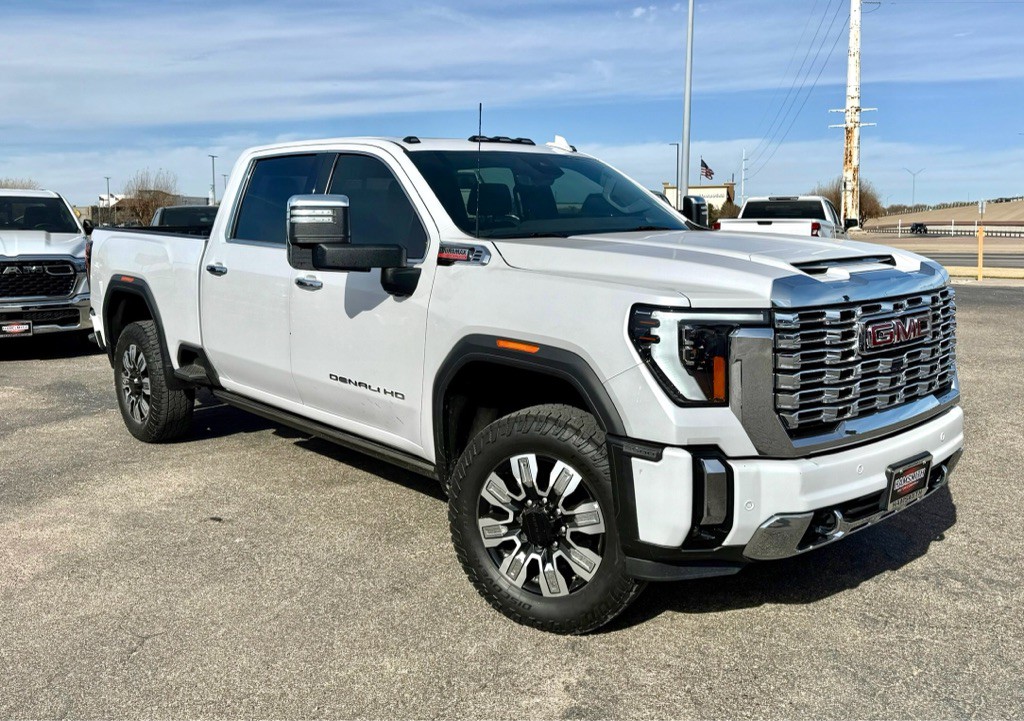 2024 GMC Sierra Image 1