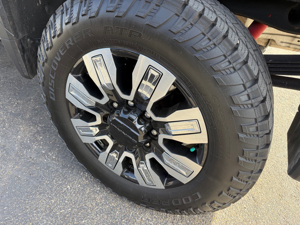 2024 GMC Sierra Image 24