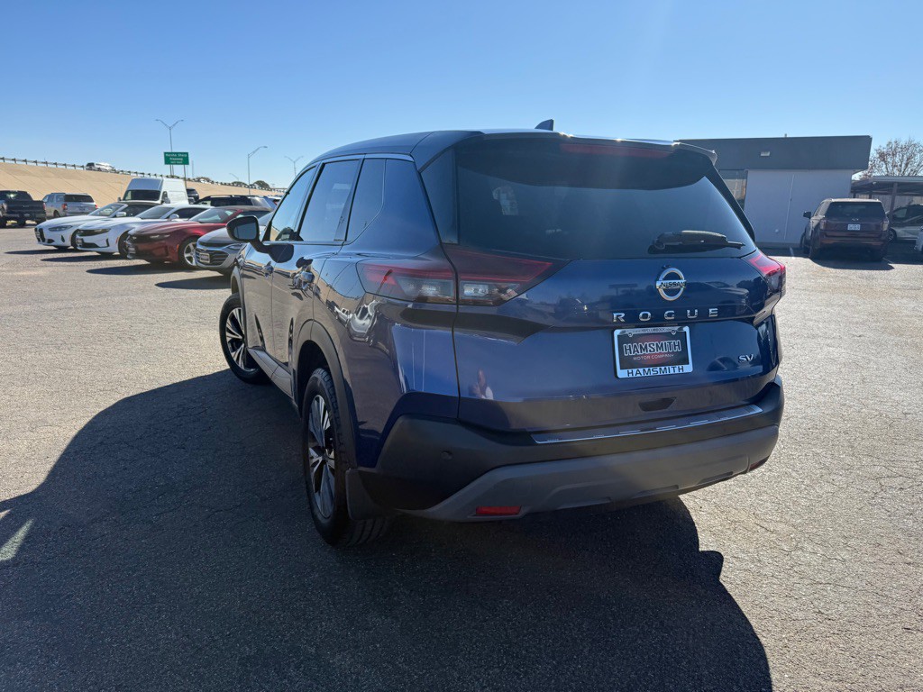 2021 Nissan Rogue Image 10