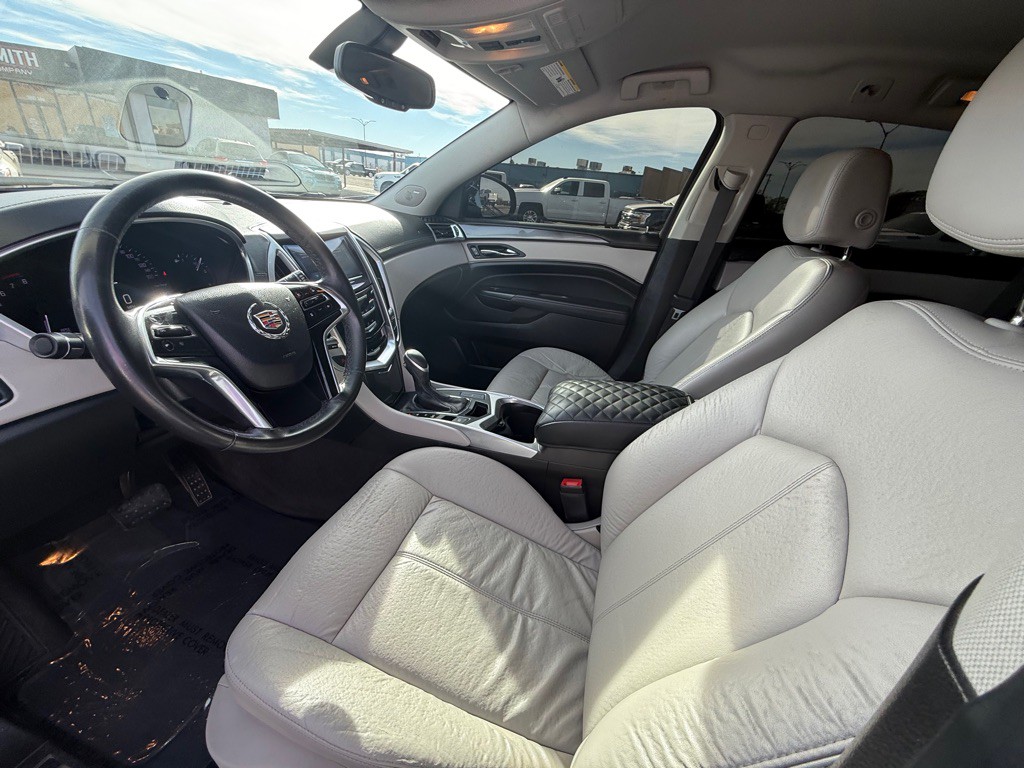 2016 Cadillac SRX Image 9