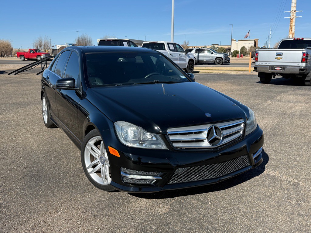 2013 Mercedes-Benz C-Class Image 6