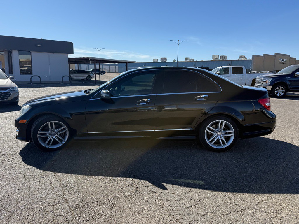 2013 Mercedes-Benz C-Class Image 8