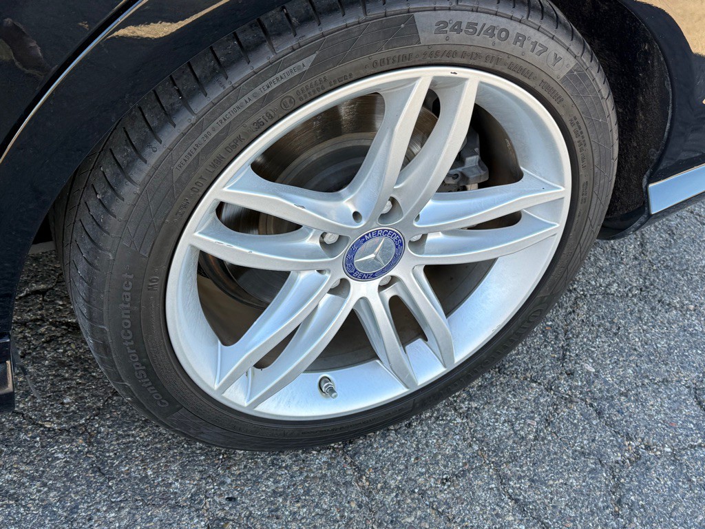 2013 Mercedes-Benz C-Class Image 9