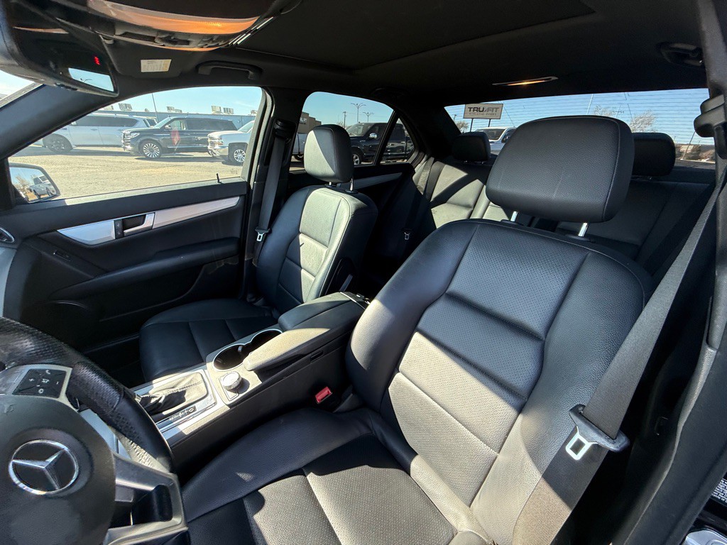 2013 Mercedes-Benz C-Class Image 11