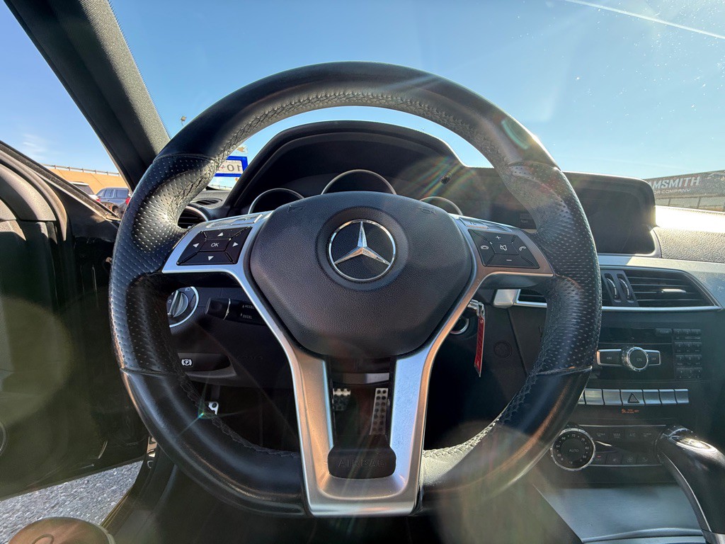 2013 Mercedes-Benz C-Class Image 14