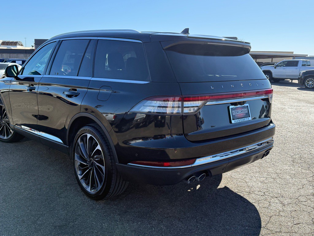 2020 Lincoln Aviator Image 8