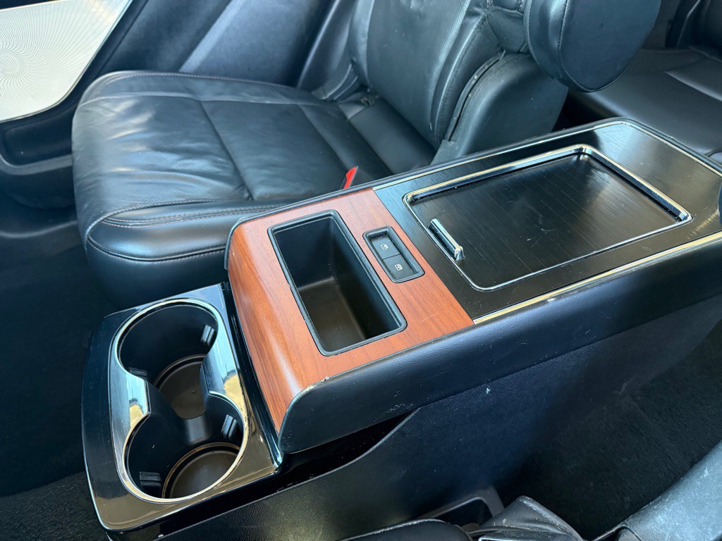 2020 Lincoln Aviator Image 16