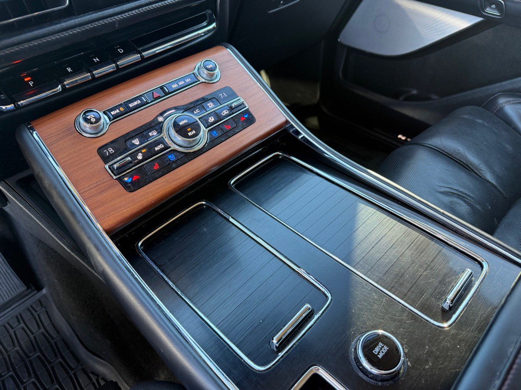 2020 Lincoln Aviator Image 20