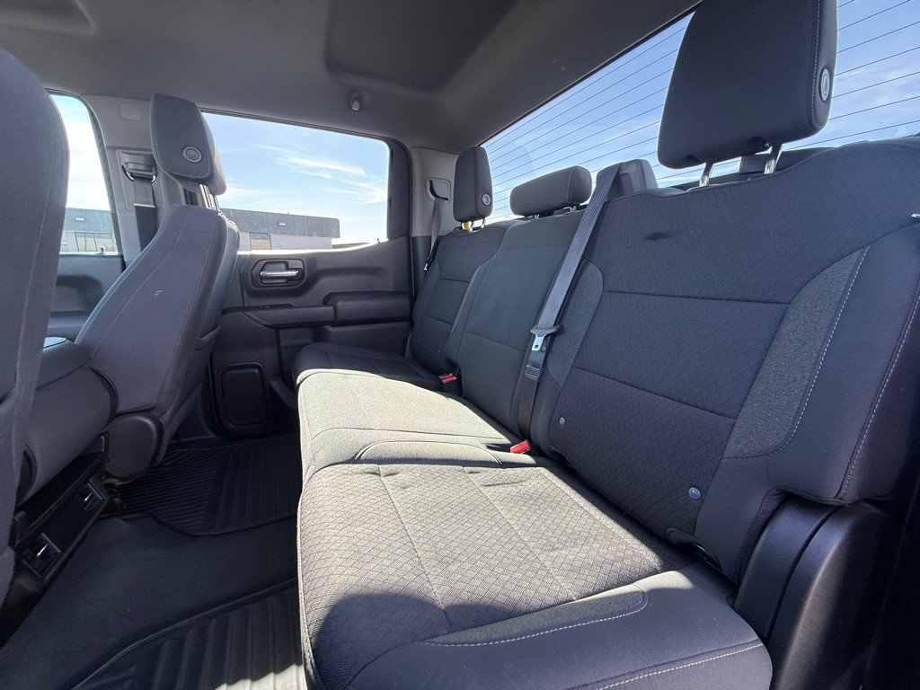 2022 Chevrolet Silverado 1500 Image 3