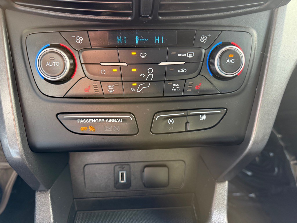 2019 Ford Escape Image 17