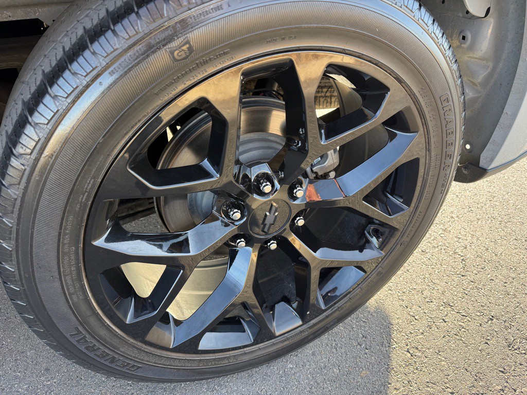 2024 Chevrolet Silverado 1500 Image 8