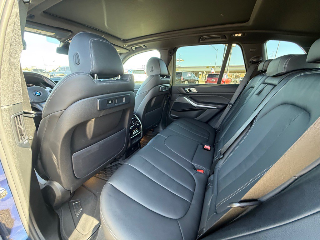 2022 BMW X5 Image 10