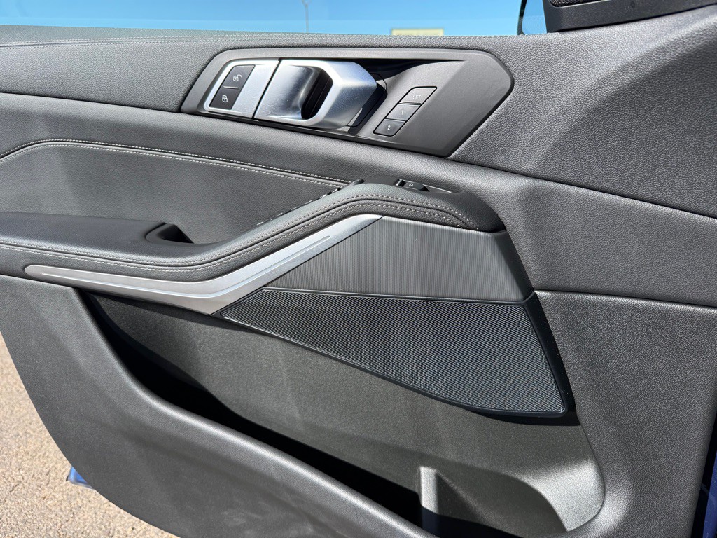 2022 BMW X5 Image 12