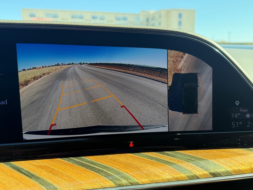 2021 Cadillac Escalade Image 23