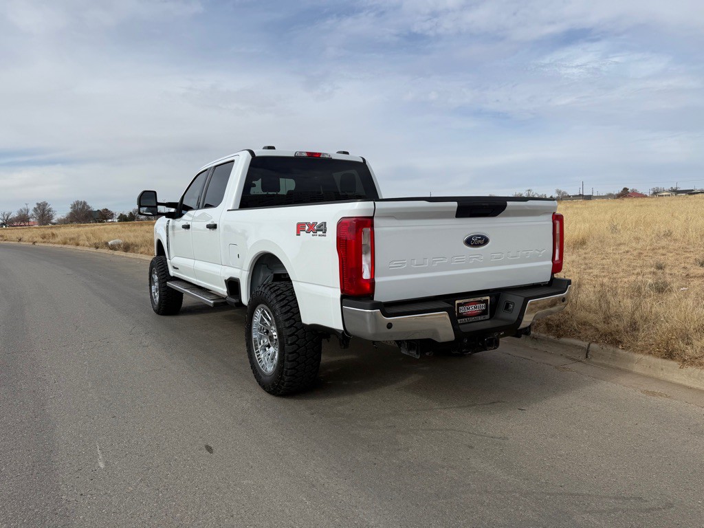 2024 Ford F-250 Image 10