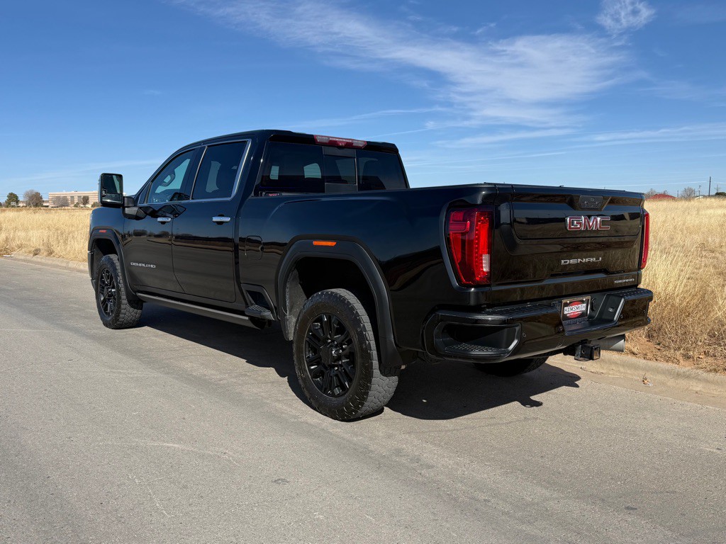 2021 GMC Sierra Image 7