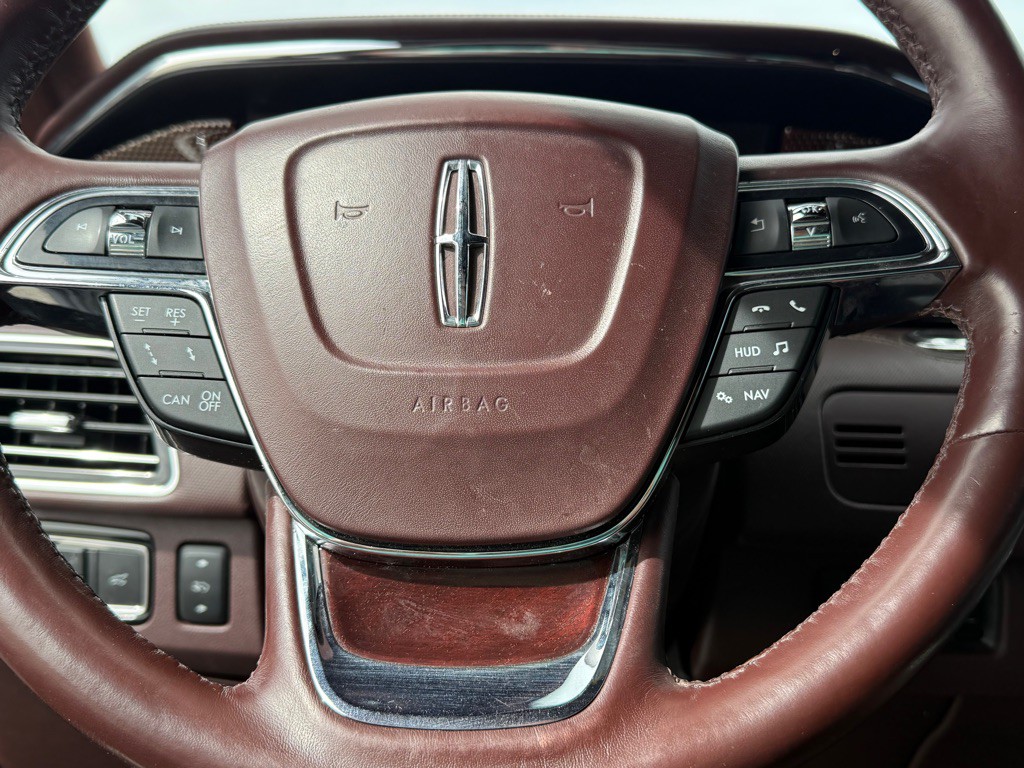 2018 Lincoln Navigator Image 22