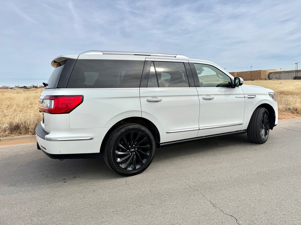 2020 Lincoln Navigator Image 4