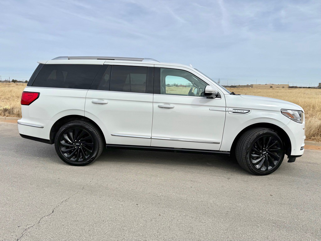 2020 Lincoln Navigator Image 5