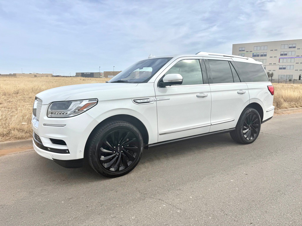 2020 Lincoln Navigator Image 6