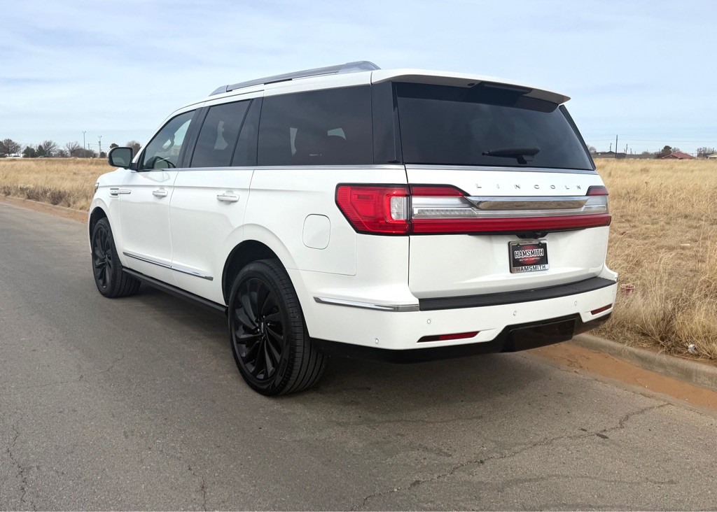 2020 Lincoln Navigator Image 9