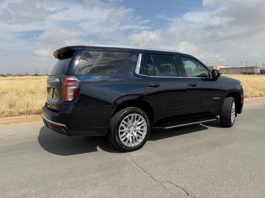 2024 Chevrolet Tahoe Image 3