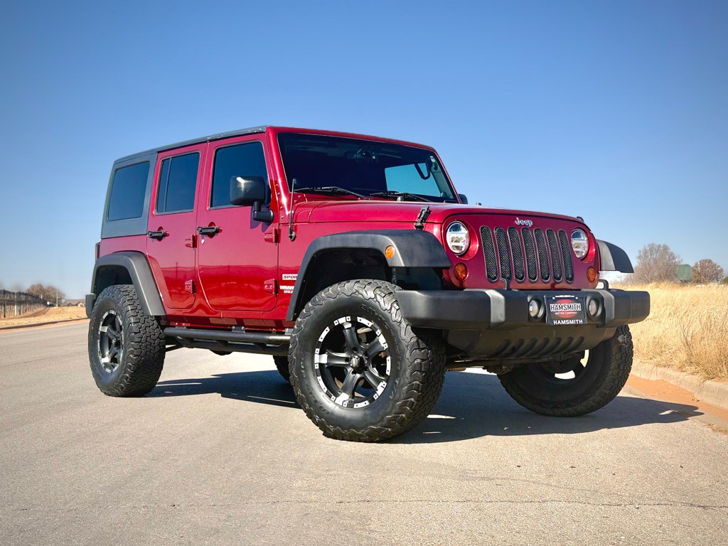 2013 Jeep Wrangler Unlimited Image 1