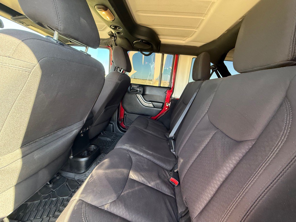 2013 Jeep Wrangler Unlimited Image 14