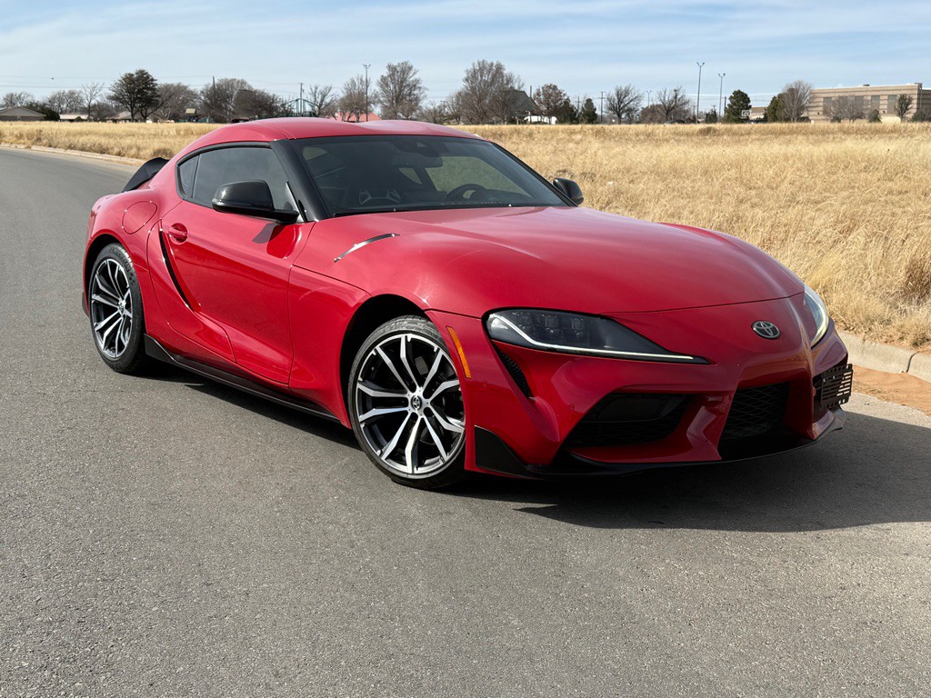 2021 Toyota Supra Image 2
