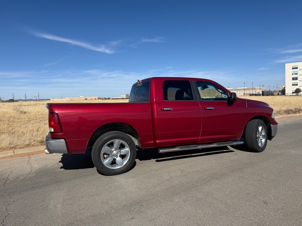 2014 RAM 1500 Image 2