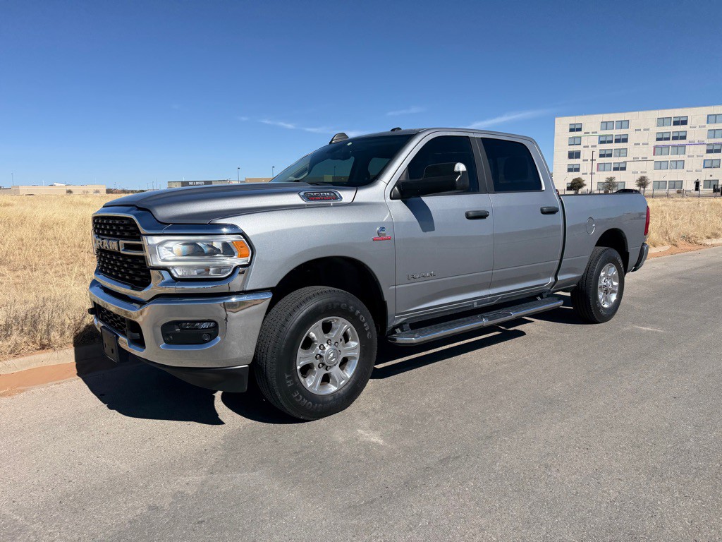 2022 RAM 2500 Image 8