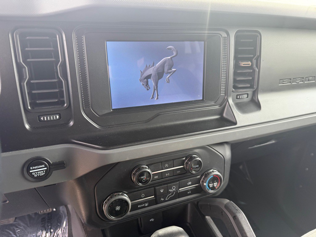 2021 Ford Bronco Image 13