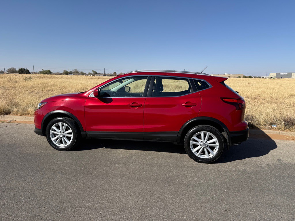 2018 Nissan Rogue Image 5