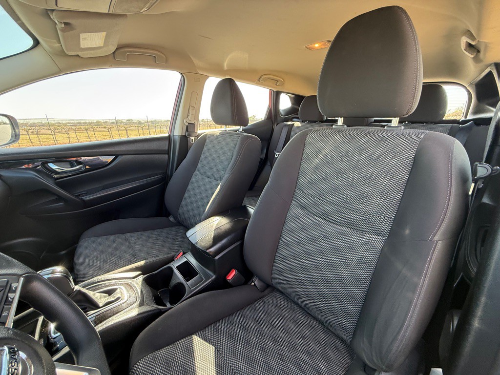 2018 Nissan Rogue Image 7