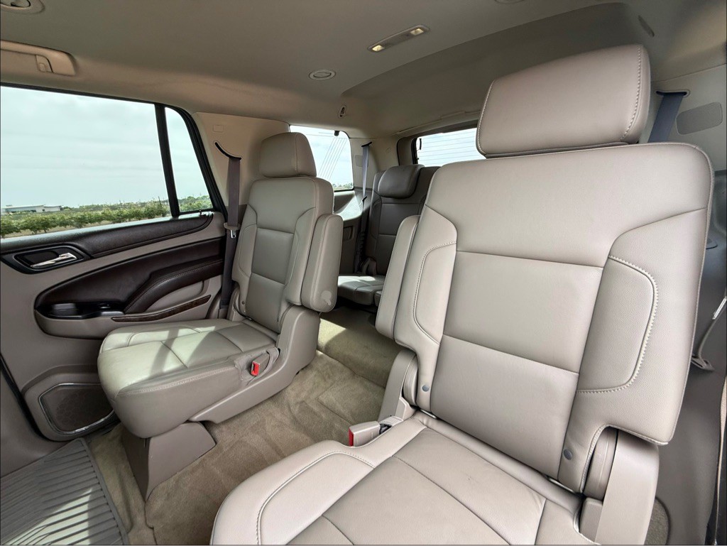 2017 Chevrolet Tahoe Image 6