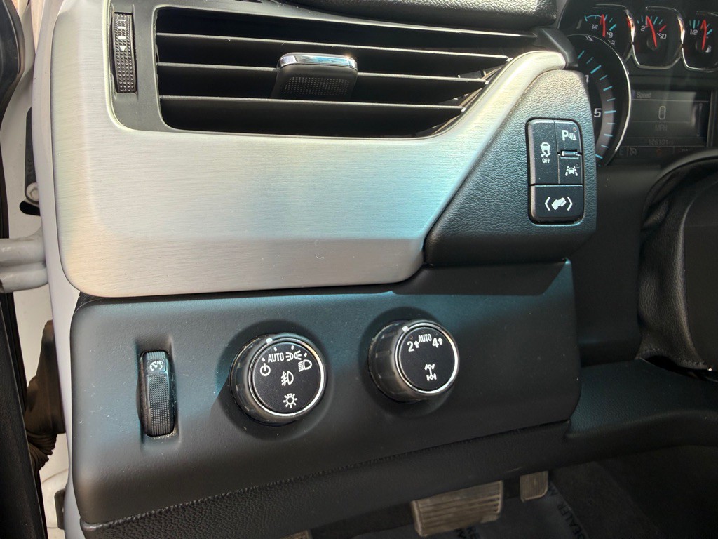 2020 GMC Yukon Image 10