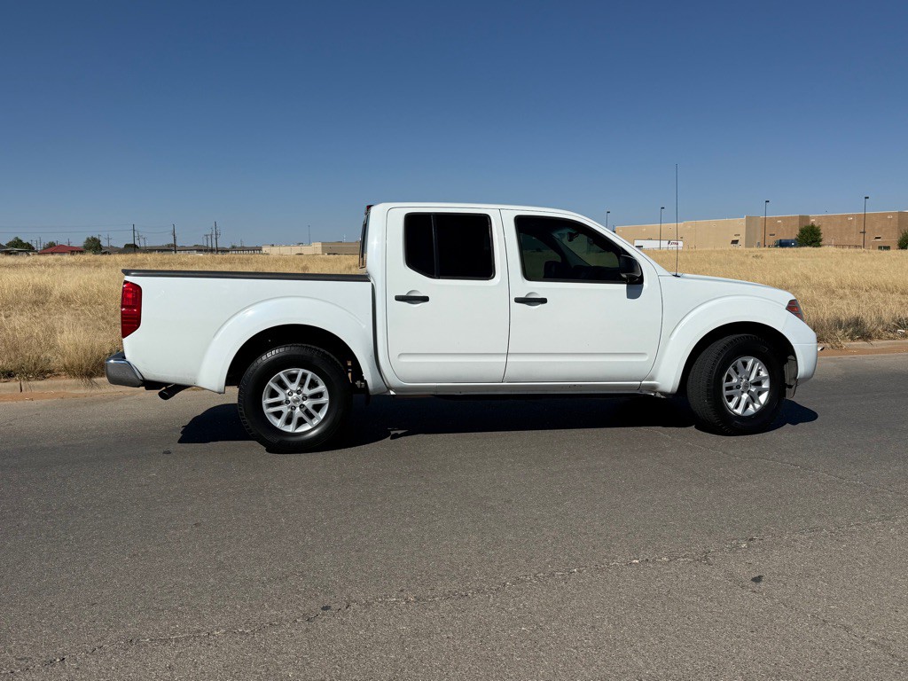 2018 Nissan Frontier Image 5