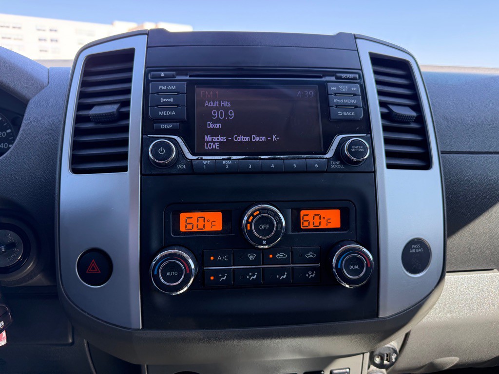 2018 Nissan Frontier Image 10