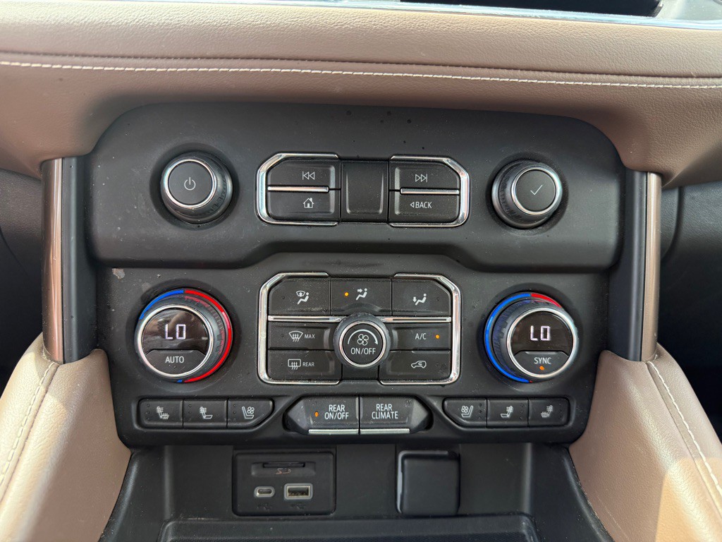2021 Chevrolet Tahoe Image 13