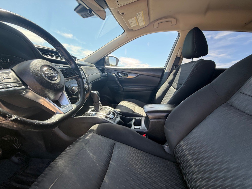 2020 Nissan Rogue Image 8