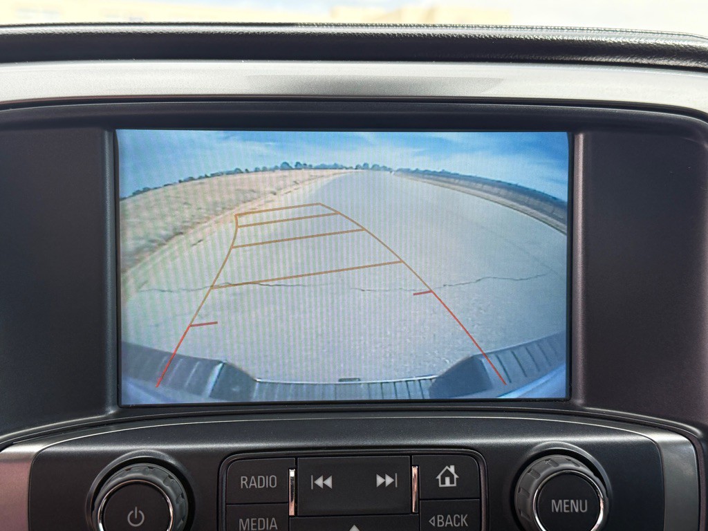 2018 Chevrolet Silverado 1500 Image 12