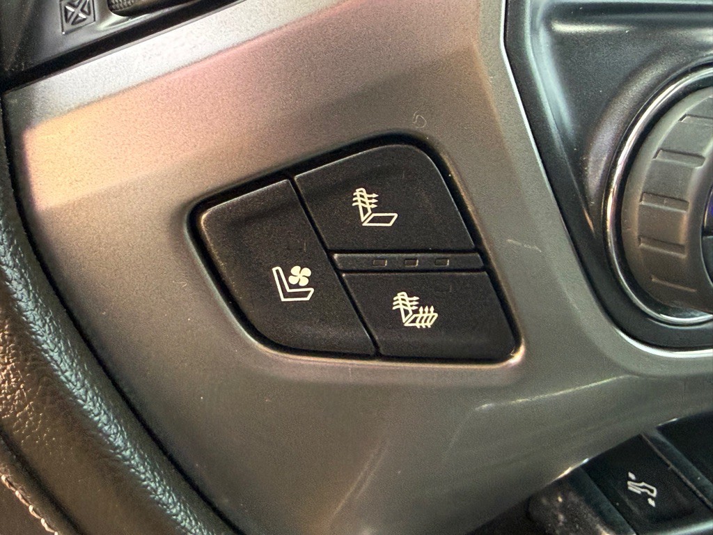 2018 Chevrolet Silverado 1500 Image 13
