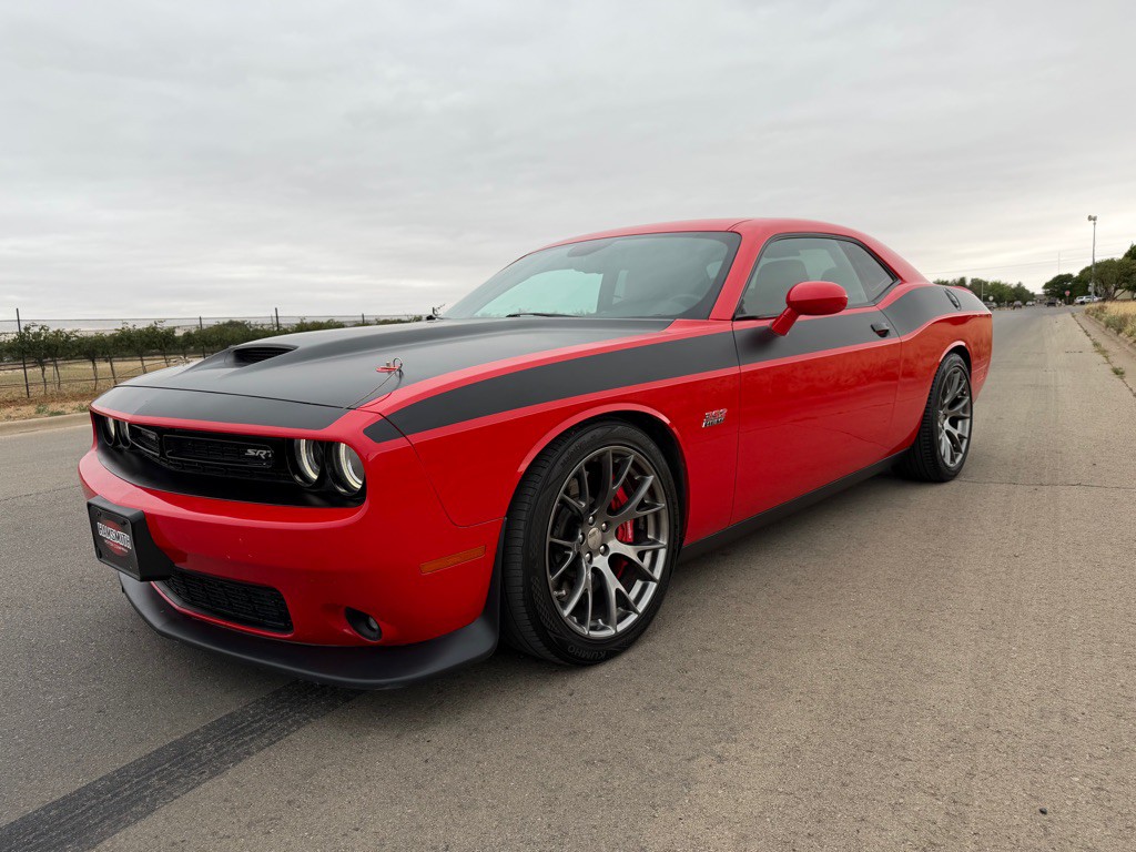 2017 Dodge Challenger Image 9